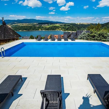 Mergen Bike & Ski Resort Ниджица Замек Екстериор снимка